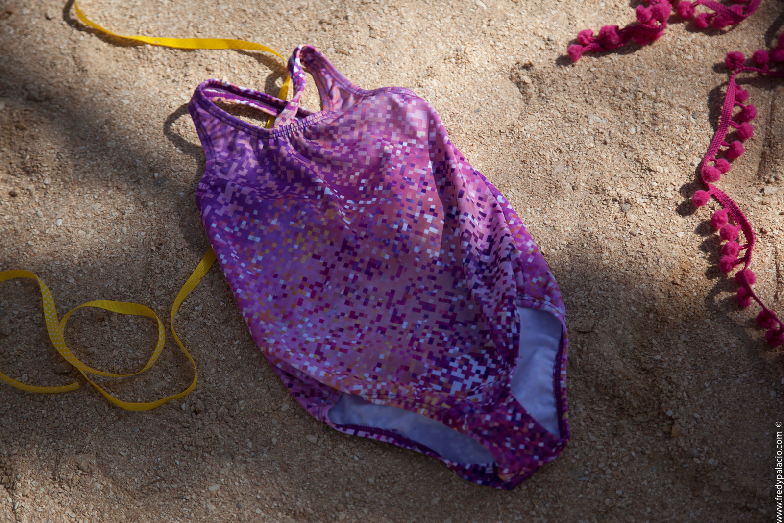 PROJECTION - PINK STARS ONE PIECE SWIMSUIT - Bold&Grit