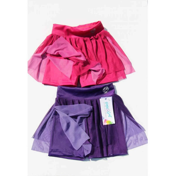 Girls tennis skort front view with fuchsia mesh design